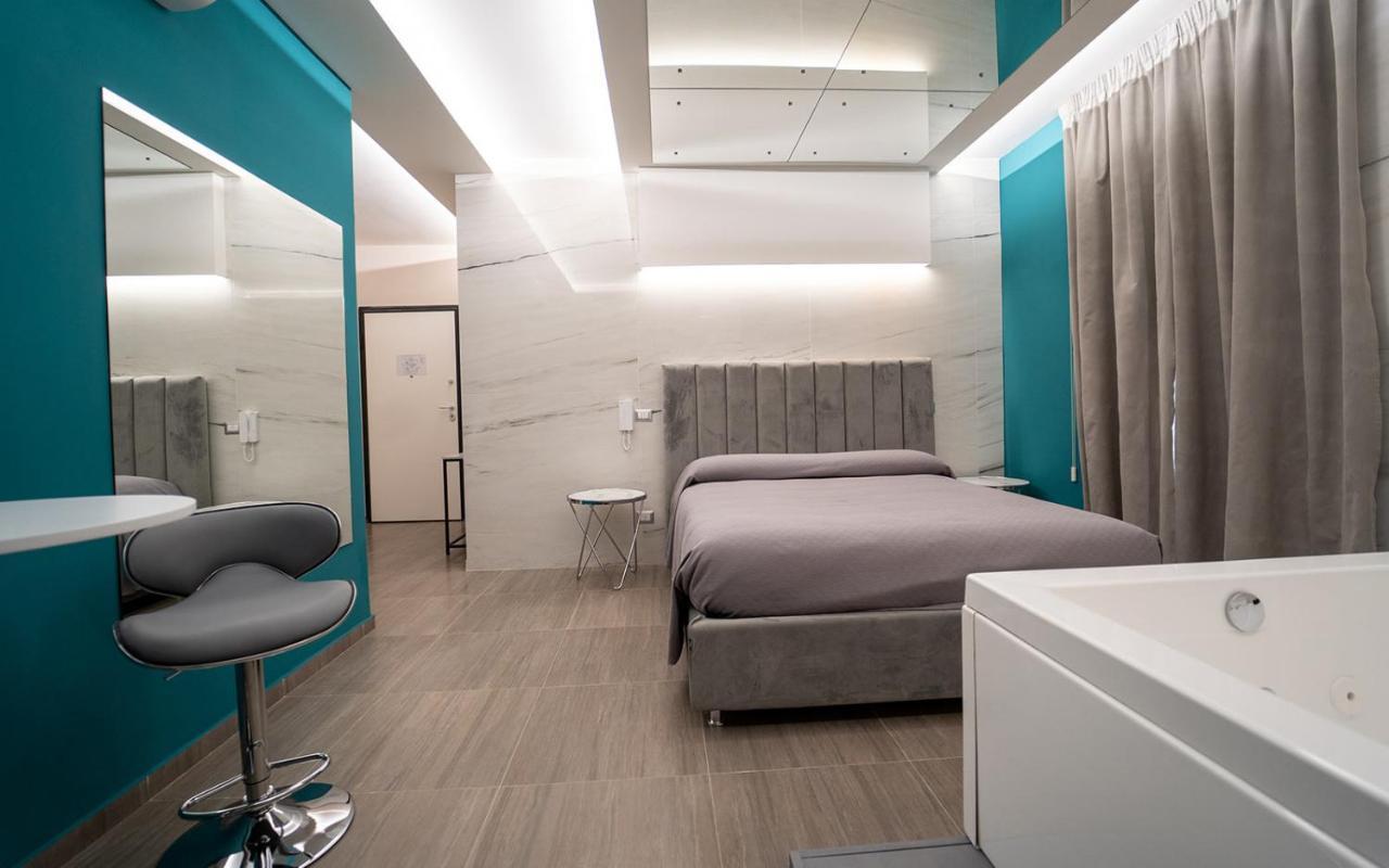 Intimity Luxury Rooms Qualiano Exterior photo
