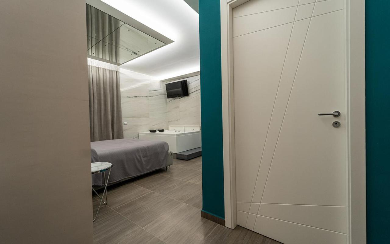 Intimity Luxury Rooms Qualiano Exterior photo
