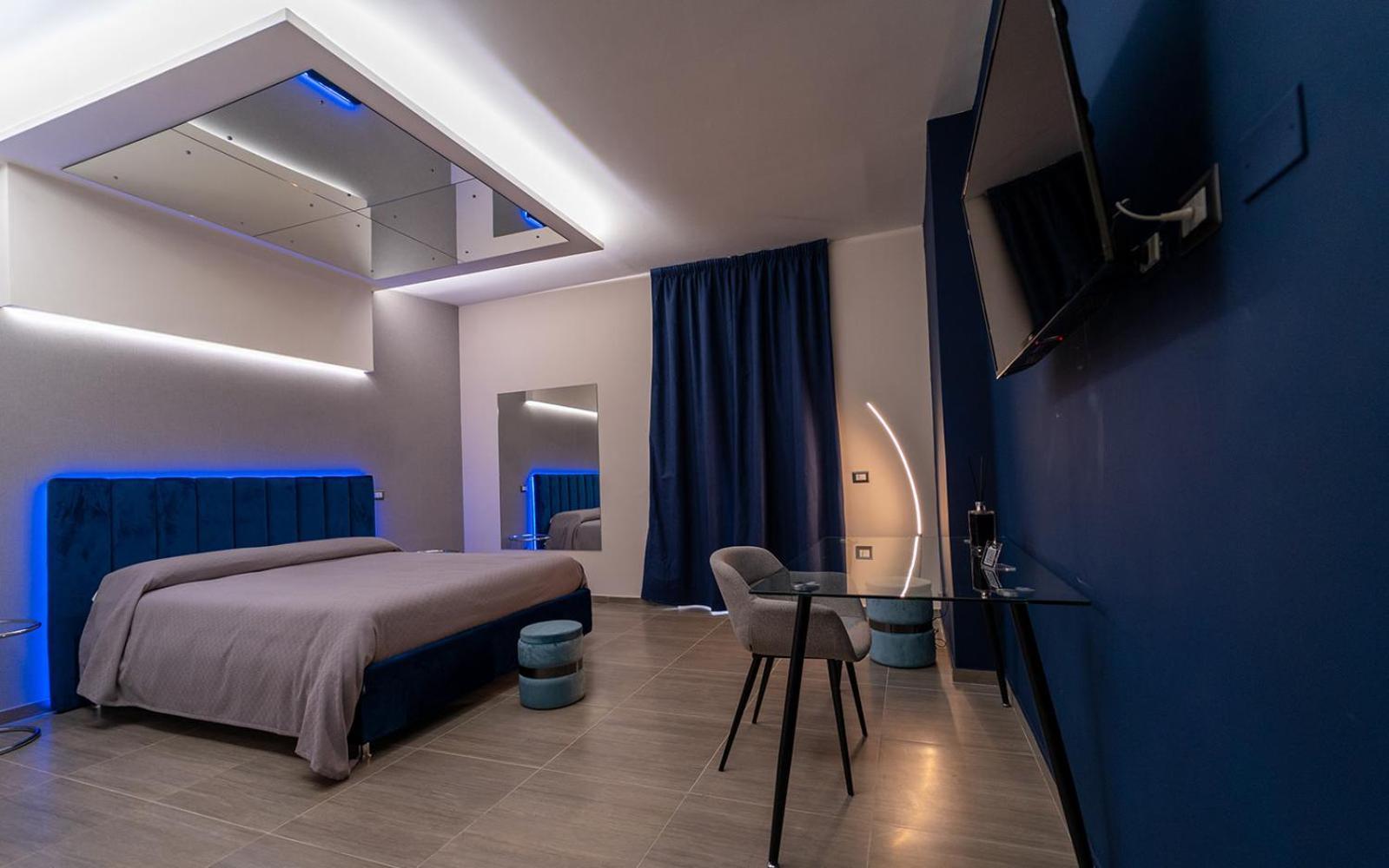 Intimity Luxury Rooms Qualiano Exterior photo